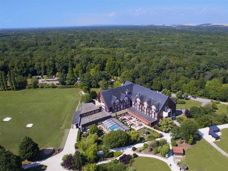 Domaine De La Foret D'Orient, Logis Hotel, Restaurant, Spa Et Golf Rouilly-Sacey Luaran gambar
