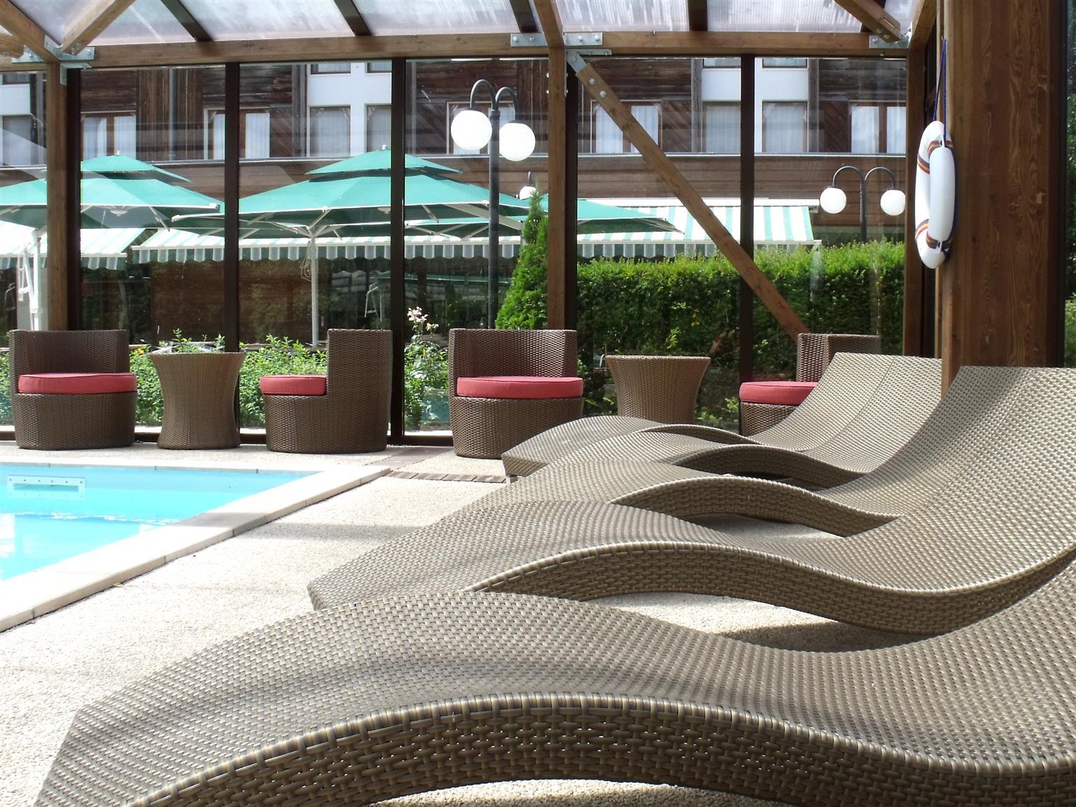 Domaine De La Foret D'Orient, Logis Hotel, Restaurant, Spa Et Golf Rouilly-Sacey Luaran gambar